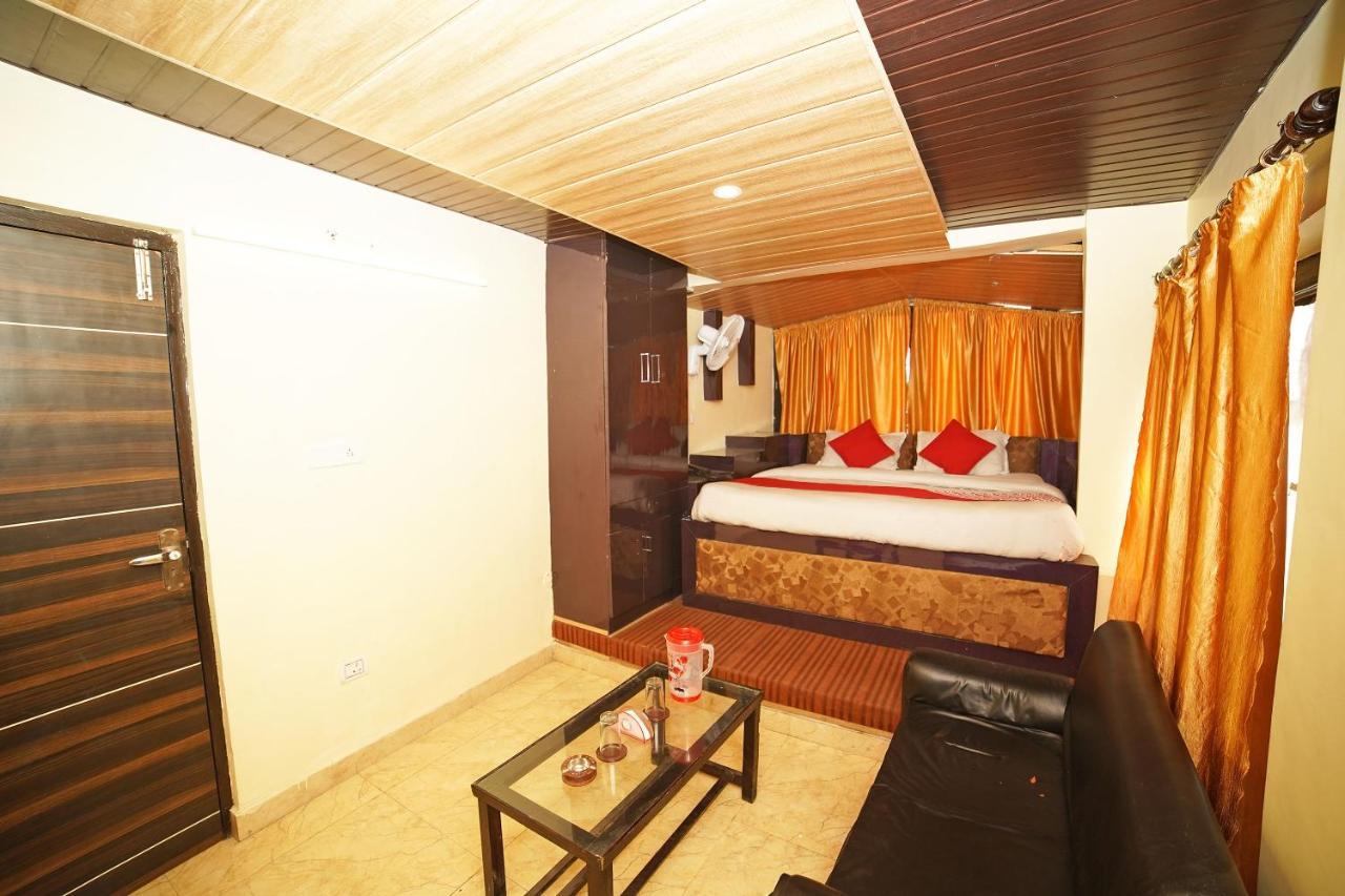 Oyo Flagship 8594 Golden Nest Otel Nainital Dış mekan fotoğraf