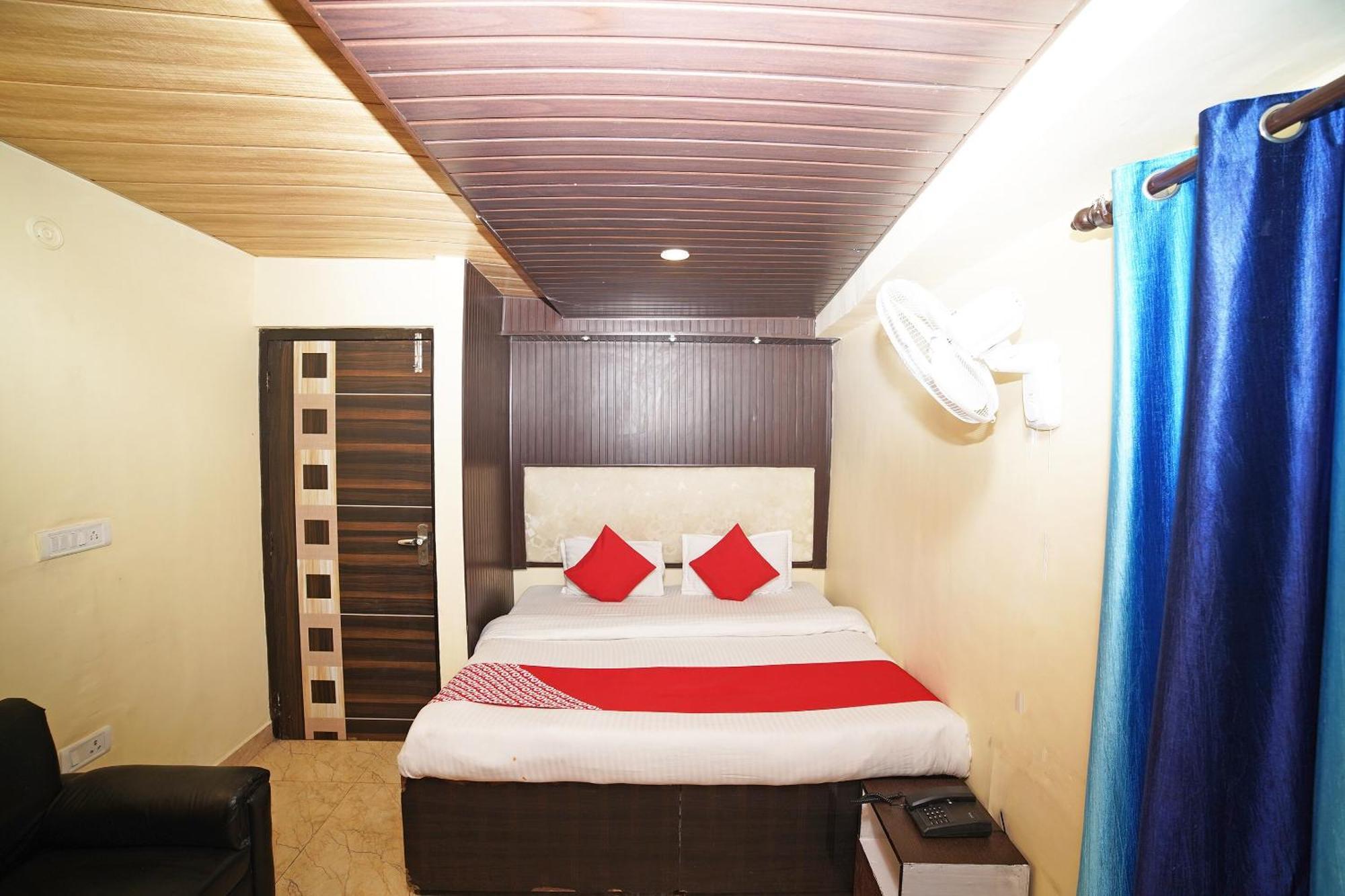Oyo Flagship 8594 Golden Nest Otel Nainital Dış mekan fotoğraf