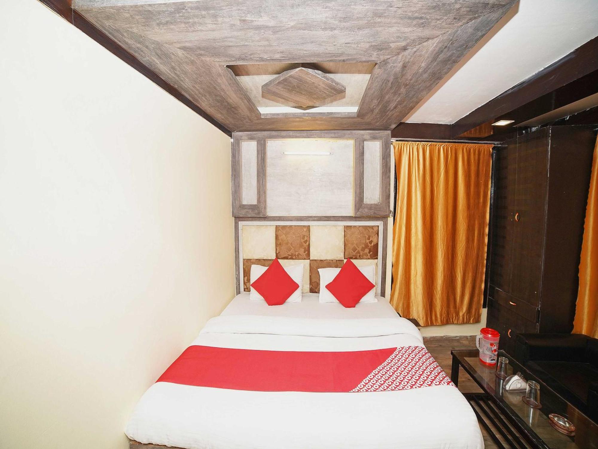 Oyo Flagship 8594 Golden Nest Otel Nainital Dış mekan fotoğraf