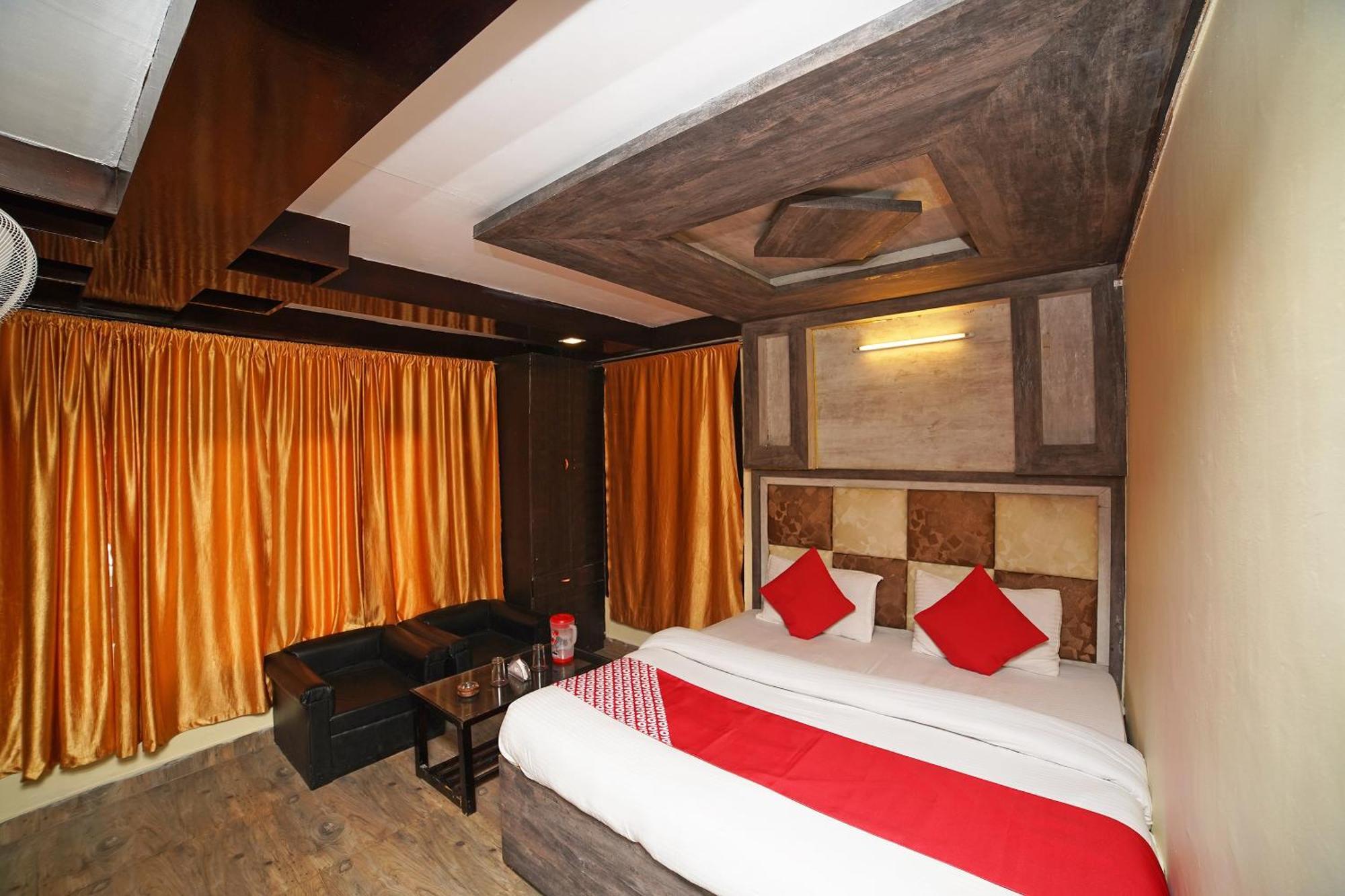Oyo Flagship 8594 Golden Nest Otel Nainital Dış mekan fotoğraf